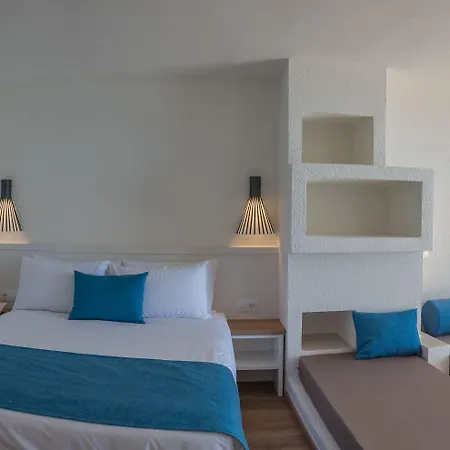 Golden Mar Menuda Hotel