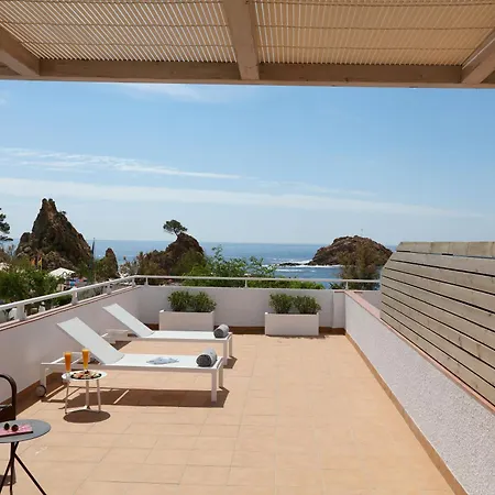 Golden Mar Menuda Hotel