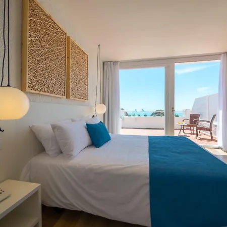 金色之海蒙努达酒店