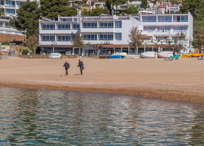 Golden Mar Menuda Tossa de Mar