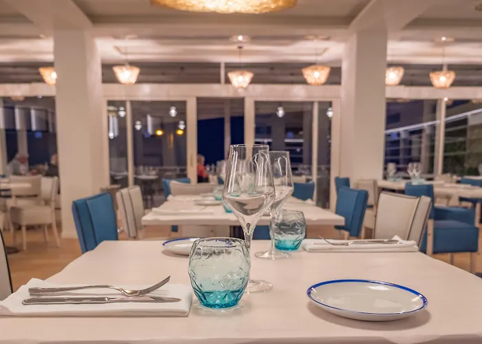 Golden Mar Menuda Tossa de Mar