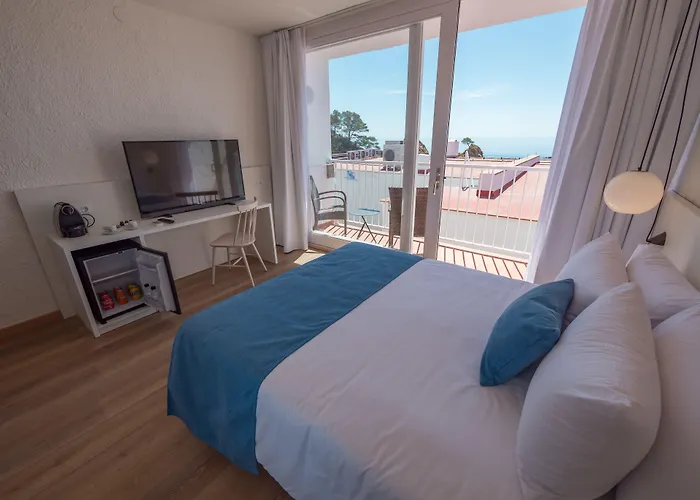 Hotel Golden Mar Menuda 4*